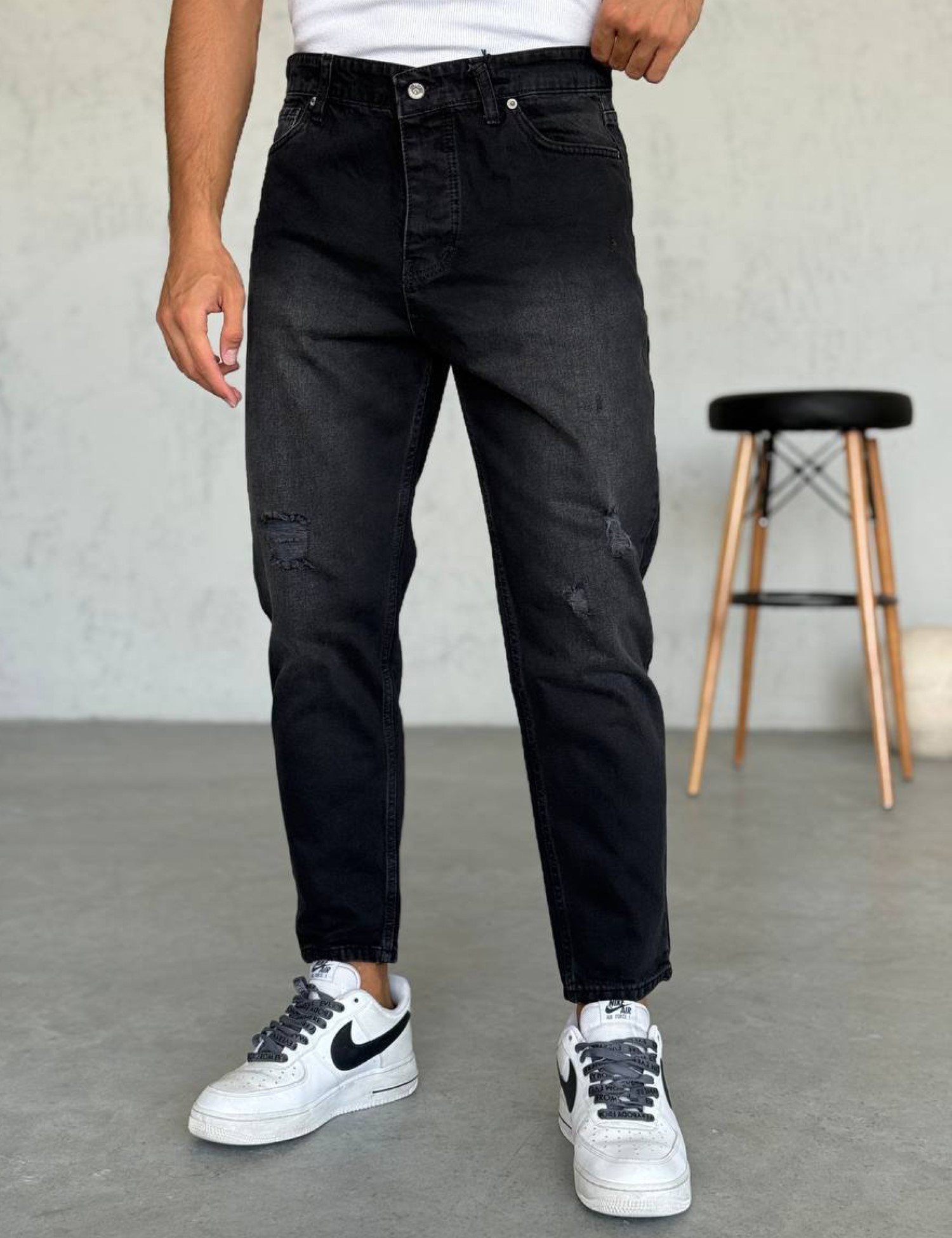 WE11 Ανδρικό μαύρο ξεβαμμένο loose τζιν πεντάτσεπο με φθορές WE2302